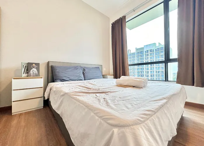 Central Park Tampoi 2 Bedroom By Luxecocoo Ck