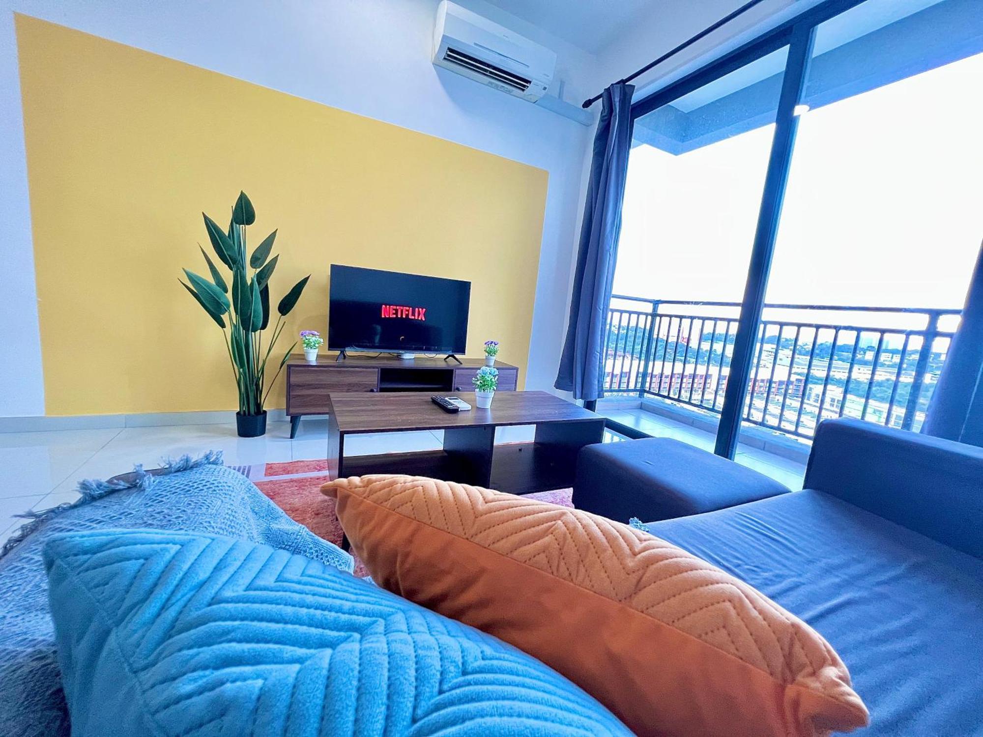 Apartment Park Tampoi 2 Bedroom By Luxecocoo Ck