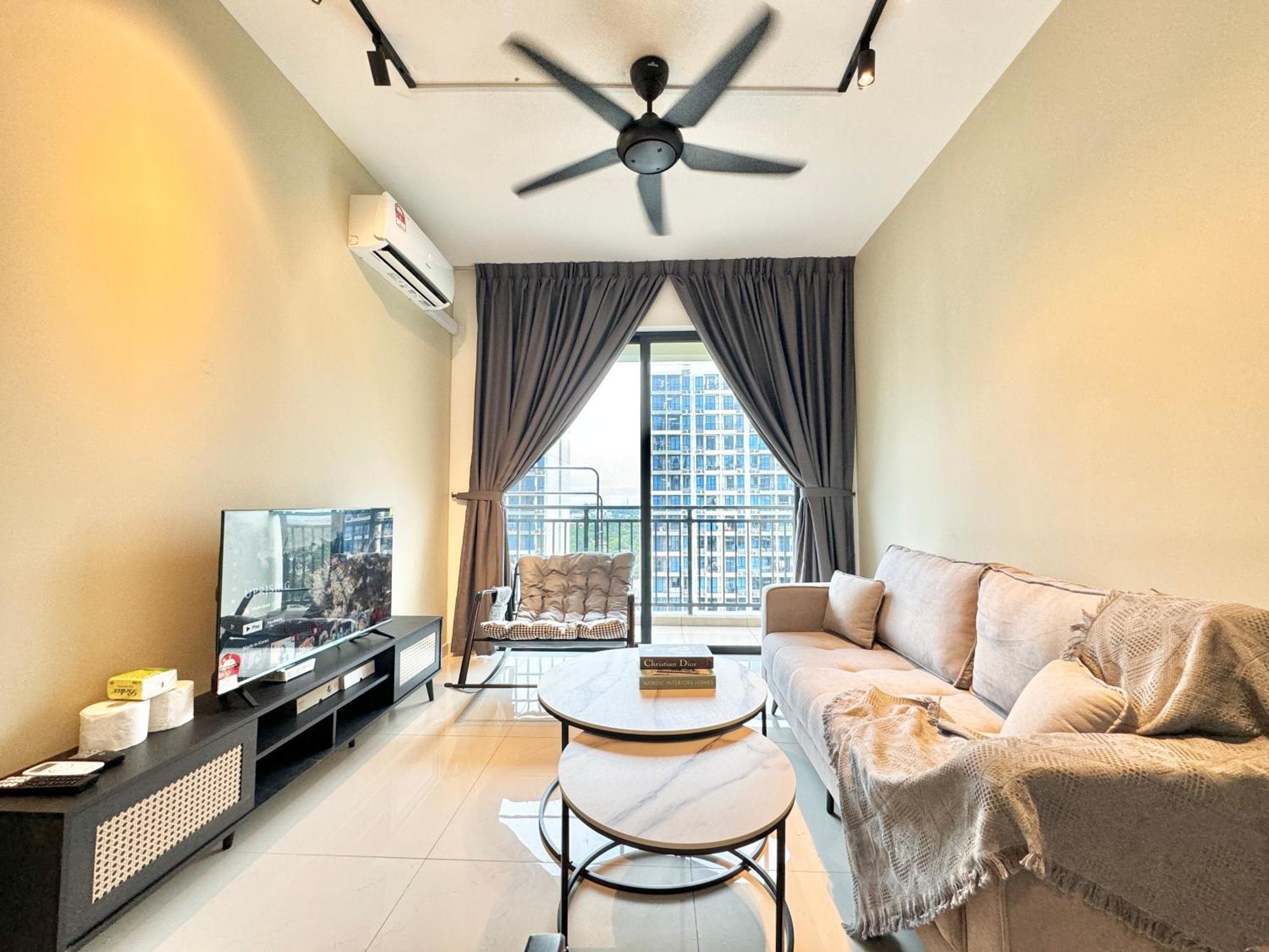 Park Tampoi 2 Bedroom By Luxecocoo Ck Apartment
